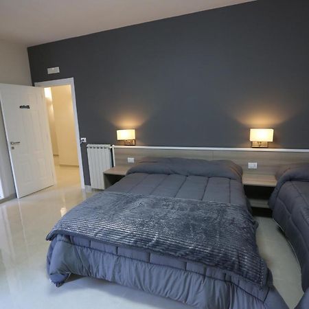 Costa Apartment Napels Buitenkant foto