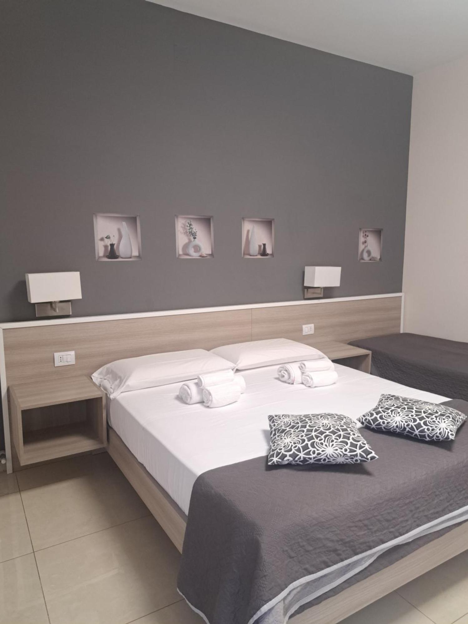Costa Apartment Napels Buitenkant foto